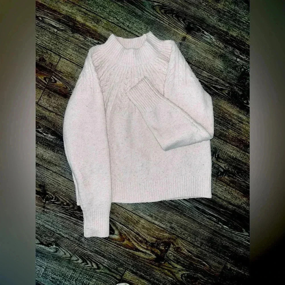 Joie xs pink sweater